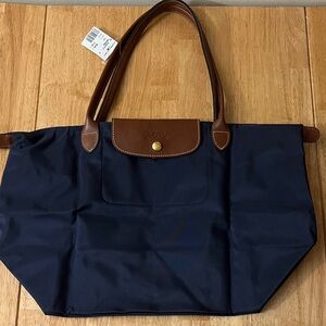 NWT Longchamp Le Pliage Tote in Navy